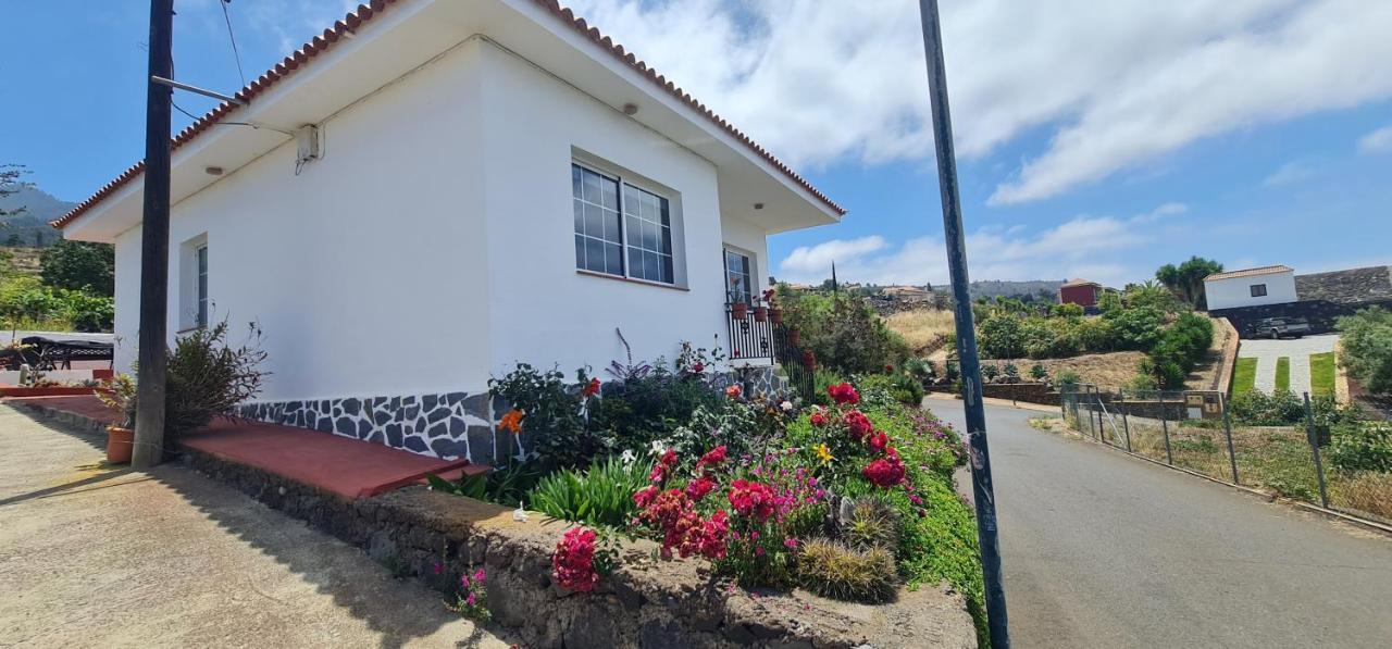 Vivienda Vacacional Lulu Tijarafe Buitenkant foto
